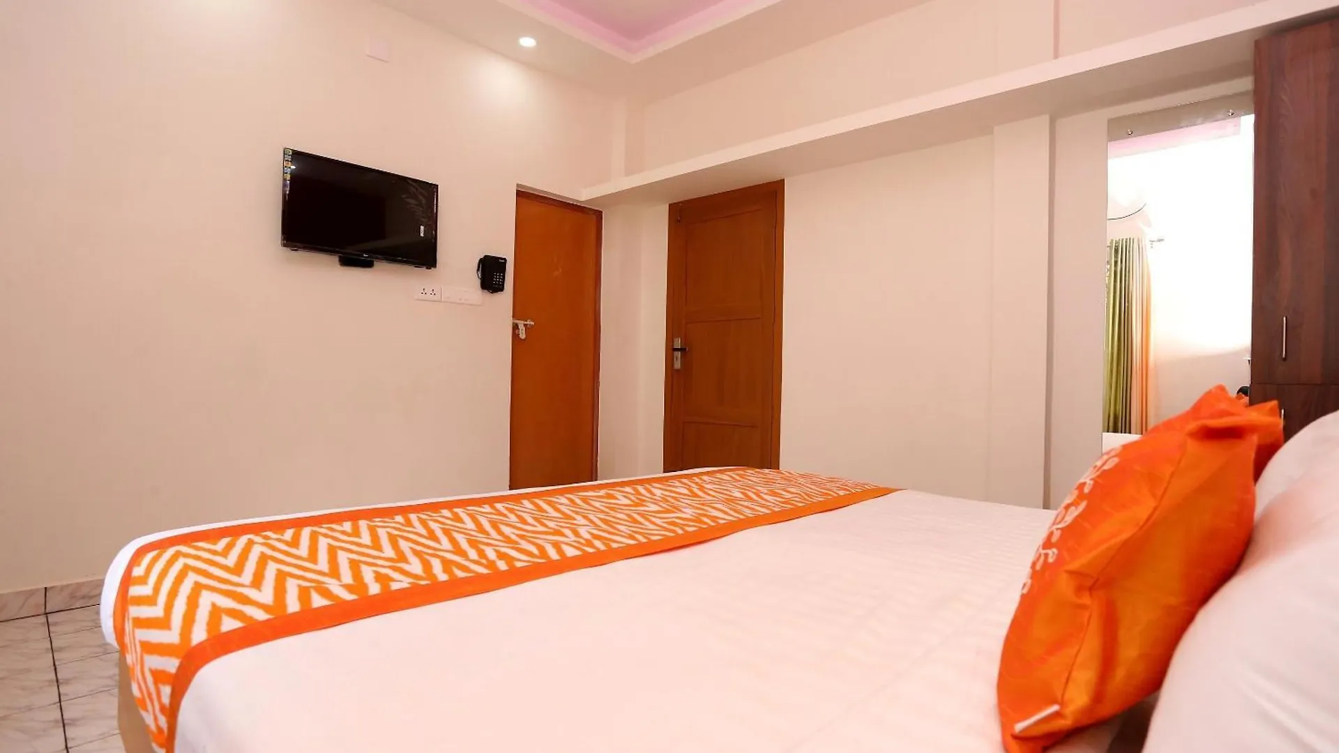 Hotel O Alappuzha Town