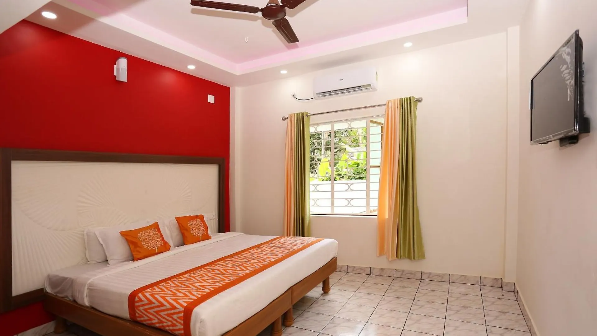 Hotel O Alappuzha Town