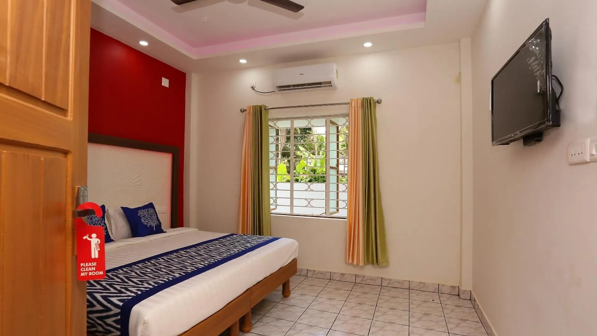 Hotel O Alappuzha Town