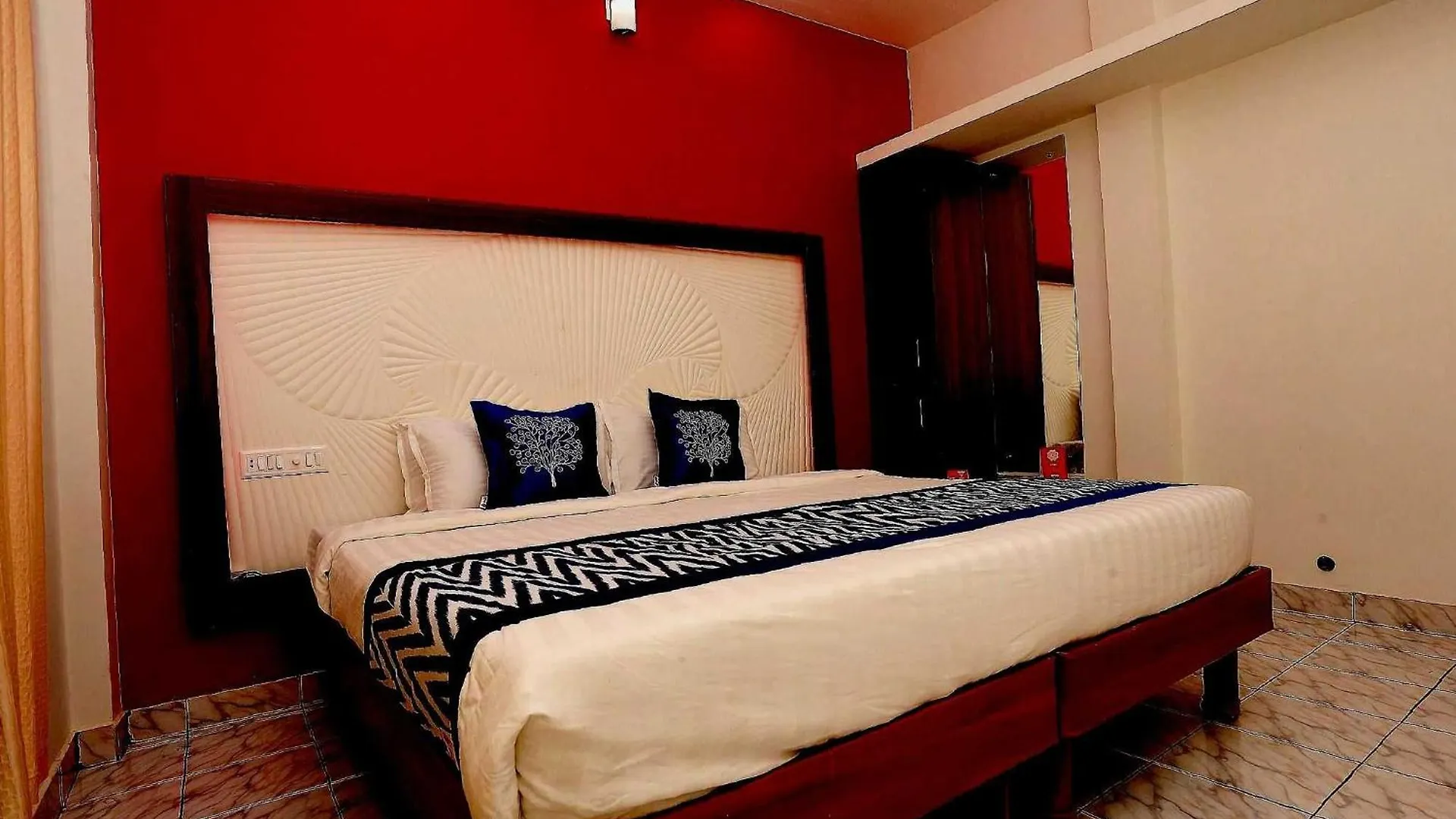 Hotel O Alappuzha Town