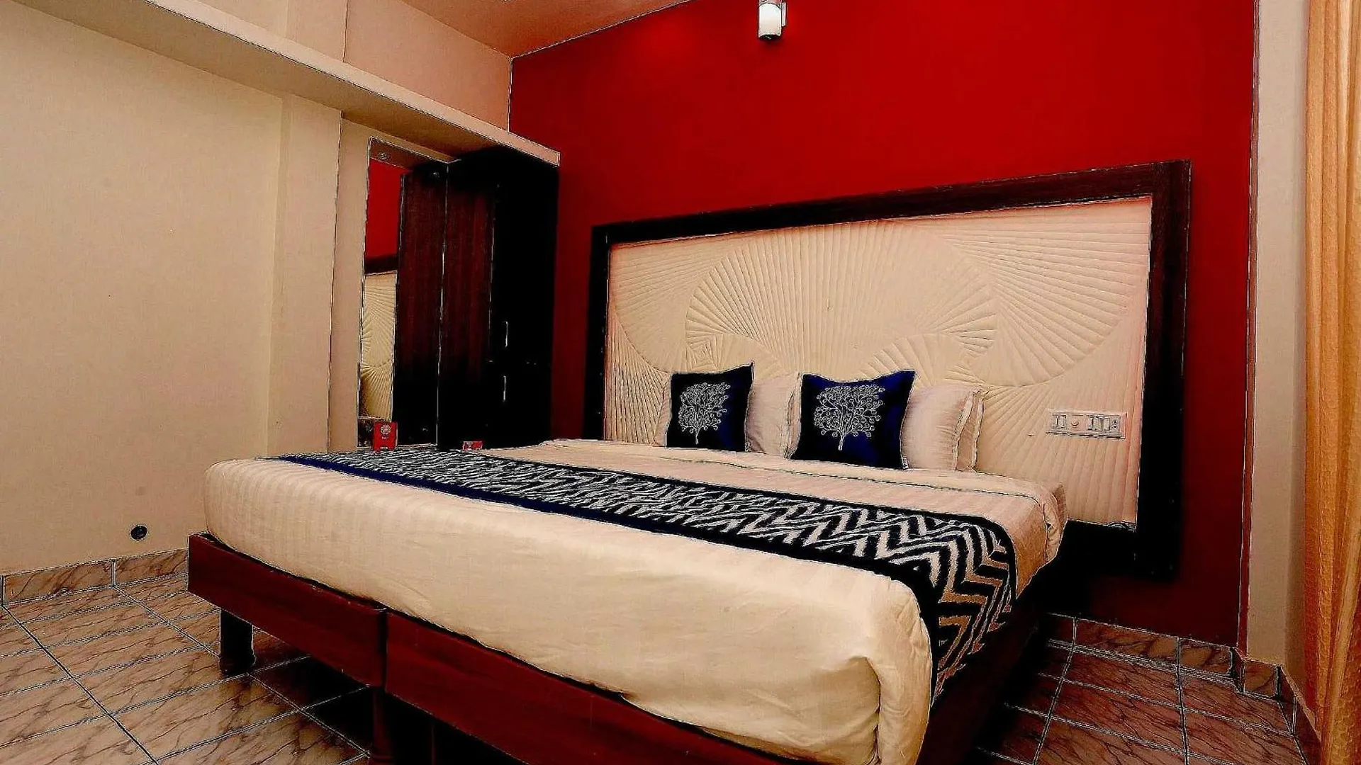 Hotel O Alappuzha Town